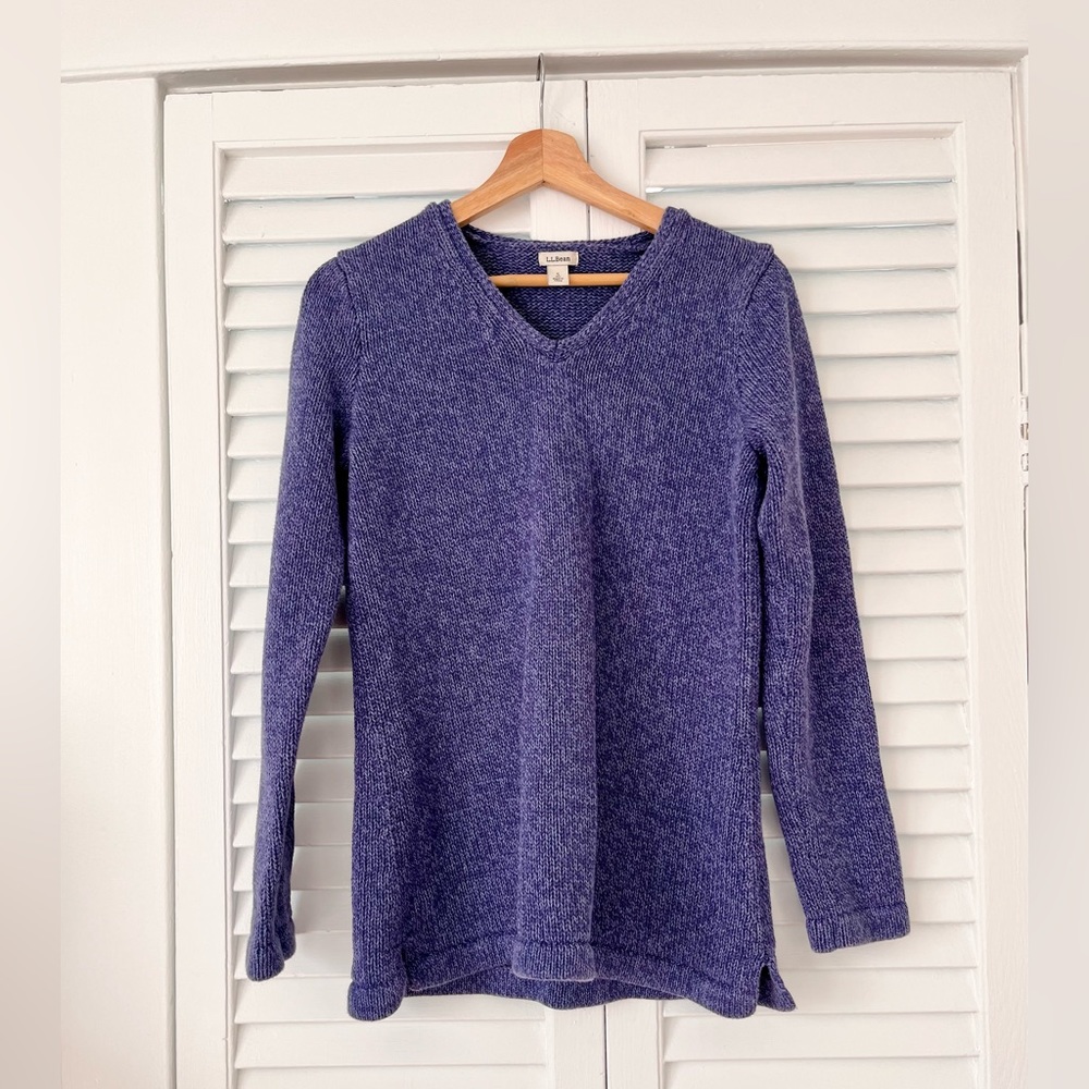 L.L. Bean Blue Knit V-Neck Sweater Size S